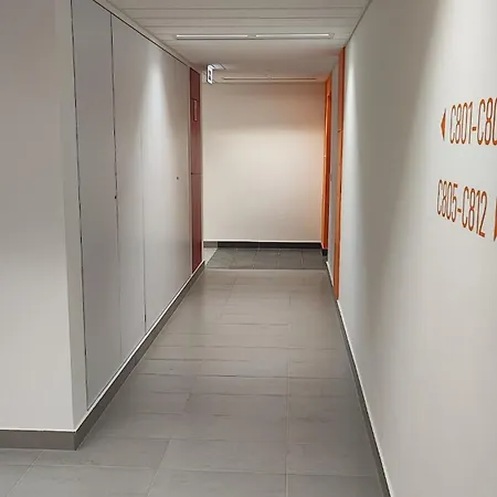 Dunadesign Apartman & Free Covered Parking Space *